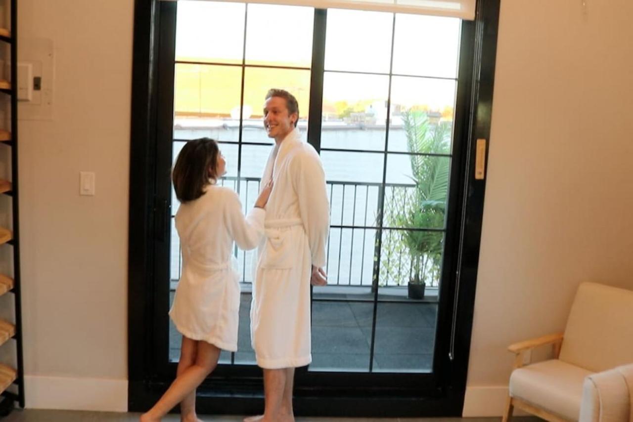 ניו יורק Nyc Skyline Views, Sauna & Rooftop - Romantic Escape At "Brooklyn Bay Lofts" מראה חיצוני תמונה