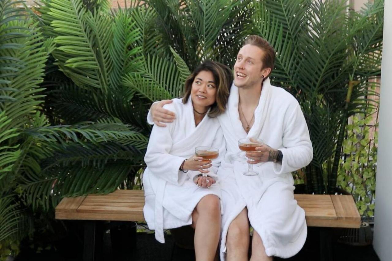 ניו יורק Nyc Skyline Views, Sauna & Rooftop - Romantic Escape At "Brooklyn Bay Lofts" מראה חיצוני תמונה